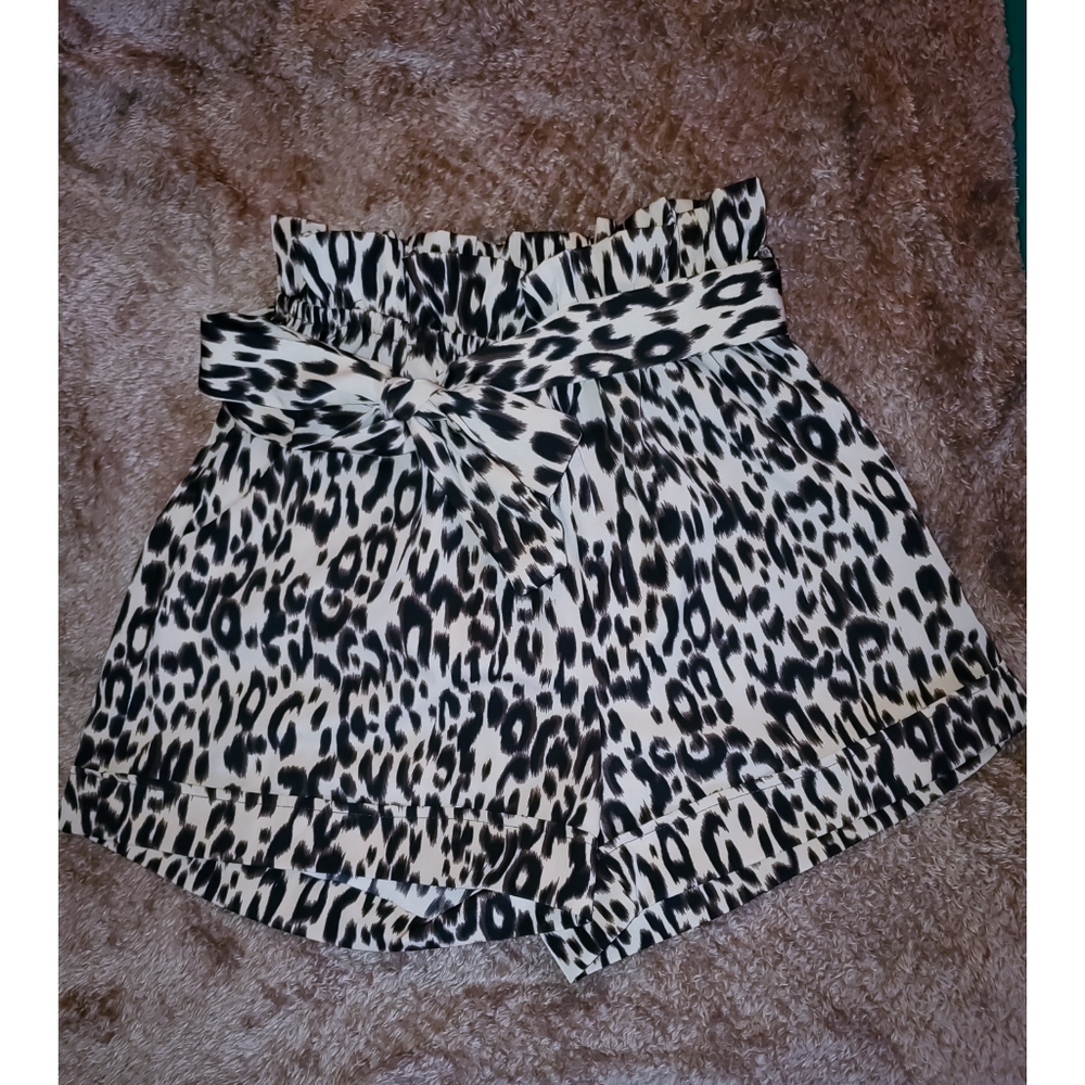 Pink Lily Leopard Print Paperbag Shorts